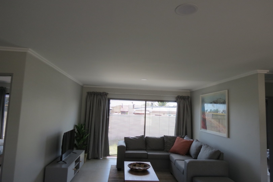 3 Bedroom Property for Sale in Pellissier Free State